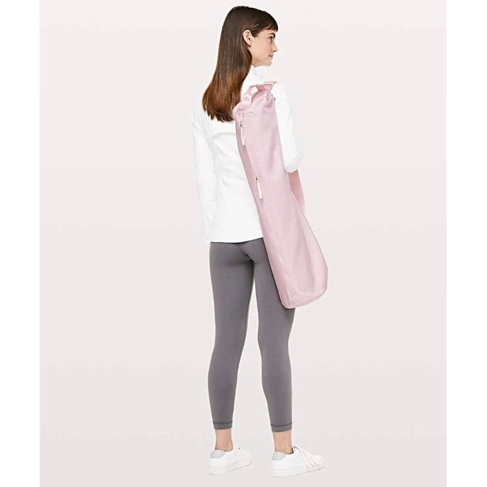 Lululemon Get Rolling Yoga Mat Bag Pink